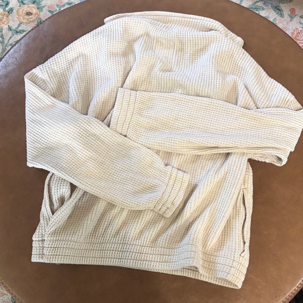 Aerie slightly cropped waffle quarter zip - Picture 3 of 3